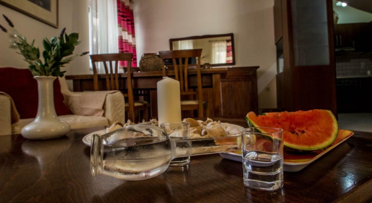 Elizabeth'S Place Heraklion  Luaran gambar