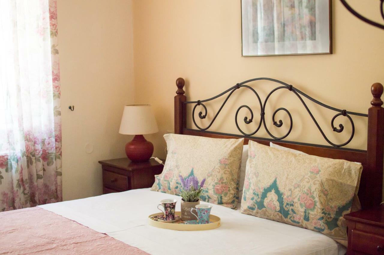 Elizabeth'S Place Heraklion  Luaran gambar